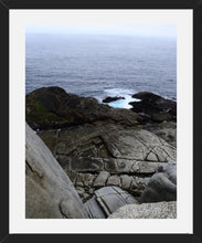 Cargar imagen en el visor de la galería, Cuadro Rocas y mar
