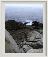 Cargar imagen en el visor de la galería, Cuadro Rocas y mar
